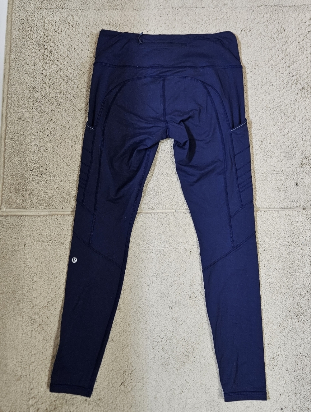 Lululemon Fresh Tracks Tight in Hero Blue - Picture 10 of 10